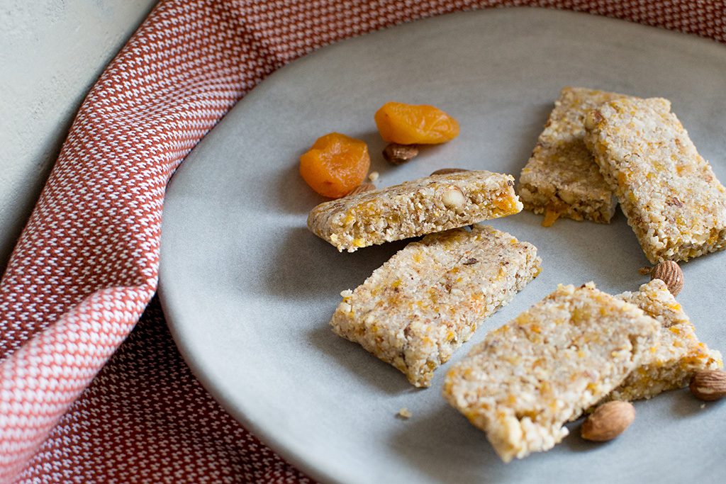 apricot rice bars