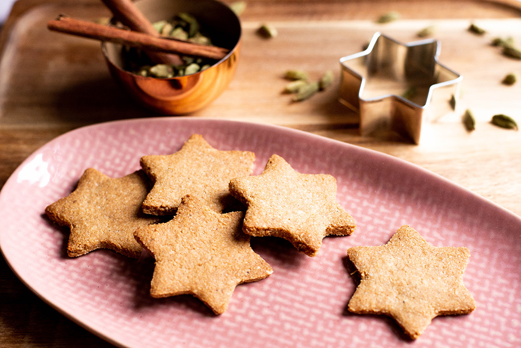 Gluten free gingerbread cookies | With Added Love