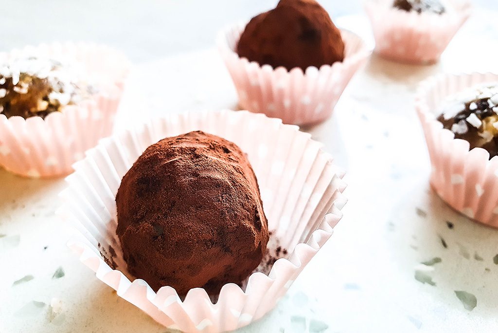 healthy chocolate truffles