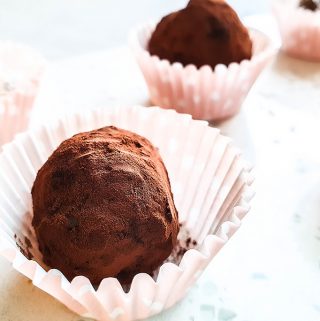 healthy chocolate truffles